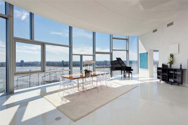 Luxury penthouse with 360 view in New York