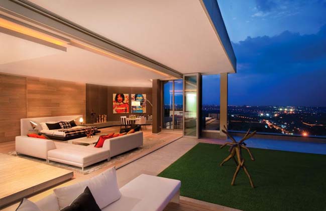 Sandton Penthouse in South Africa