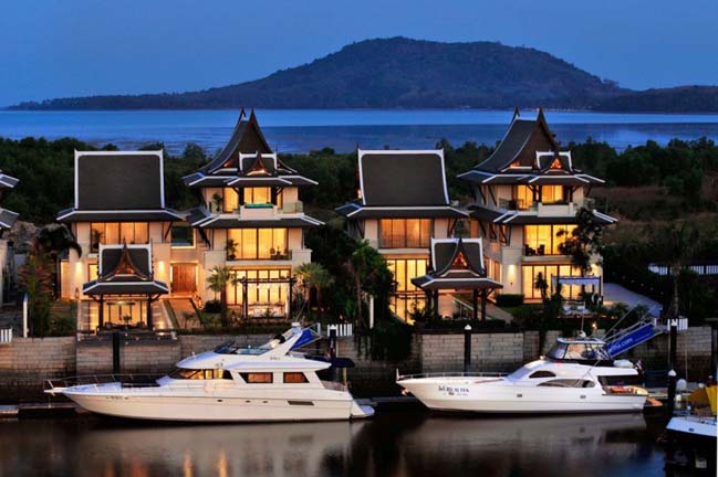 Luxury villa with private yacht berth in Thailand