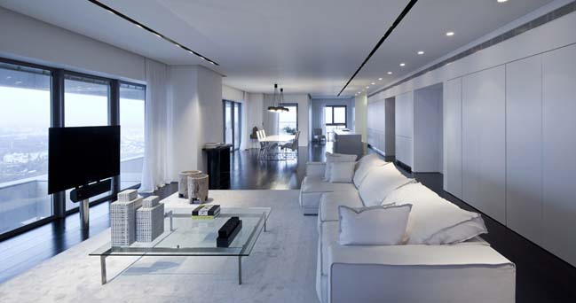Luxury apartment in Tel Aviv by pisou kedem architect