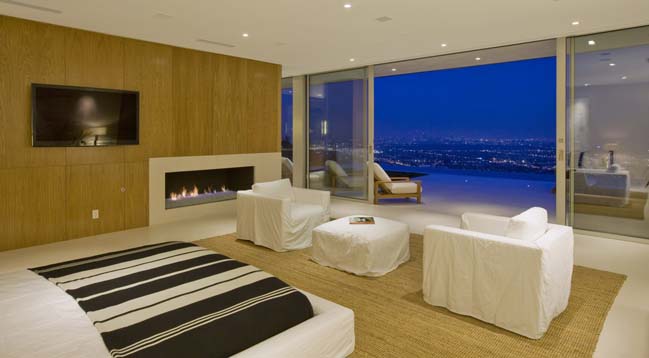Luxury contemporary villa in Sunset Strip, LA