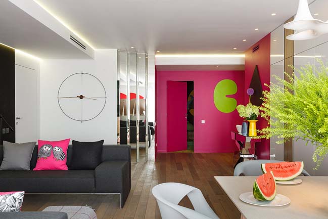 Colorful contemporary apartment in St. Petersburg