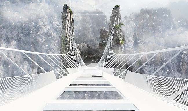 World's longest and highest glass-bottom bridge in China
