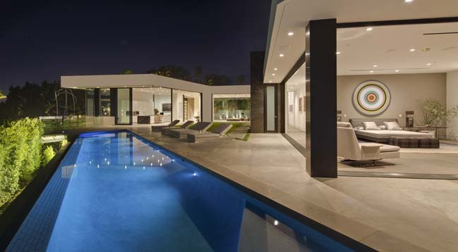 T-1 luxury villa in Los Angeles by McClean Design