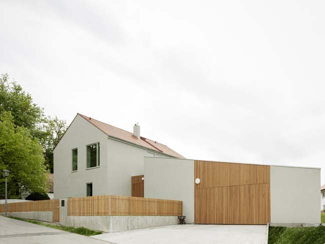 Detached house in Germany by CAMA A