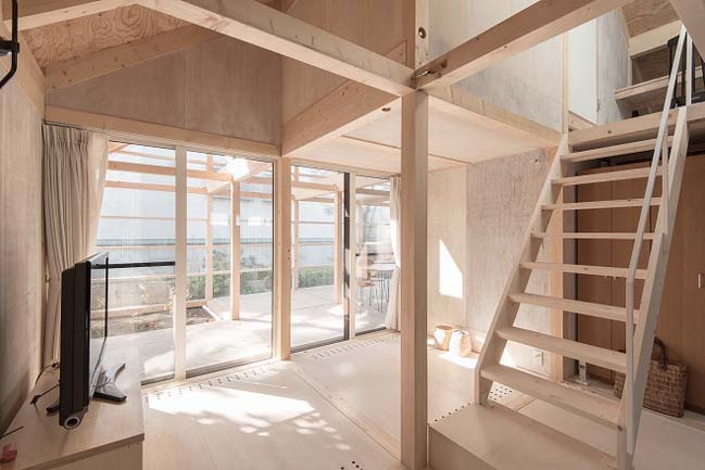 A modern house that has an interior looks like an exterior