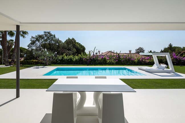 Luxury Mediterranean house with 21st century technologies