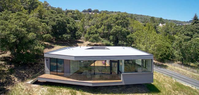 Luxury villa in California by Schwartz and Architect