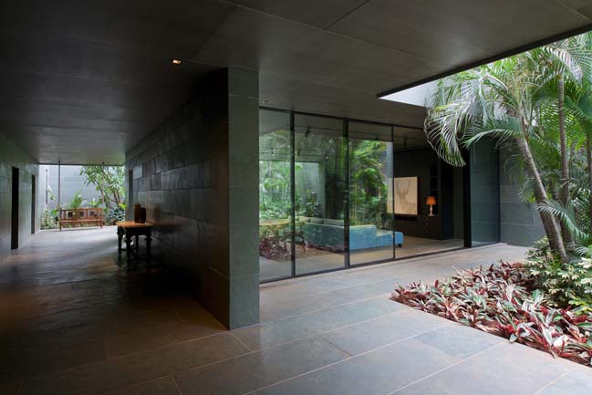 Luxury villa in India by SPASM Design Architects
