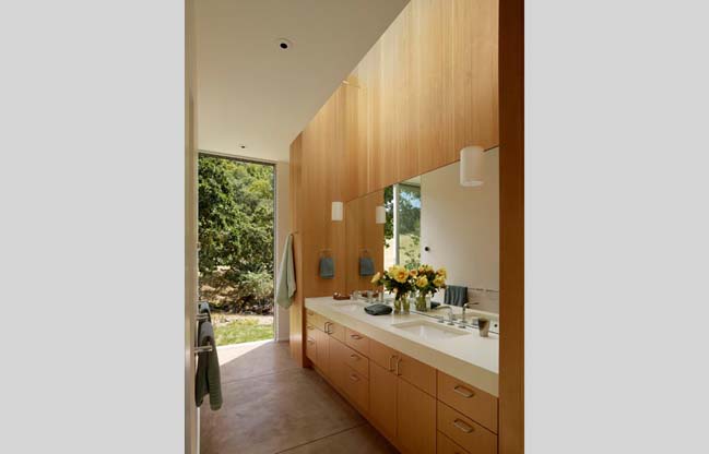 Sonoma Residence by Turnbull Griffin Haesloop Architects