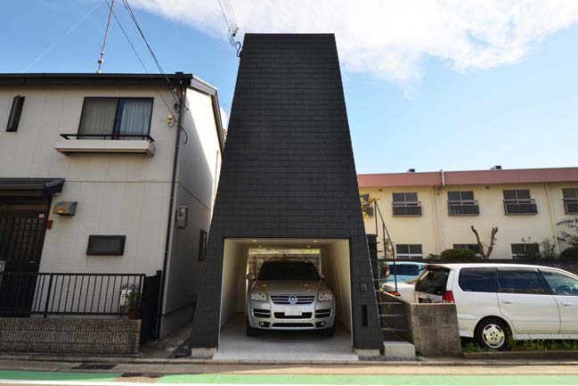 Mountain House by Hiroki + Tomoko Sekiguchi Architects