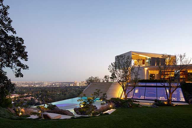 Luxury villa of Michael Bay by Oppenheim Architecture