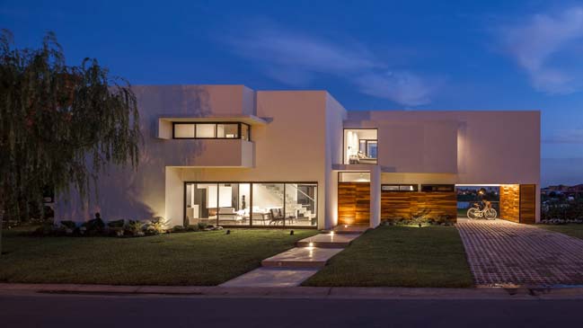 Luxury modern villa in Argentina