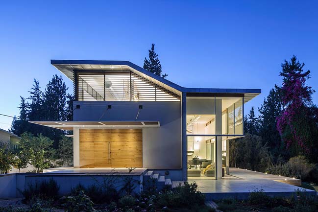 CY House: Modern house in Israel by Kedem Shinar Design