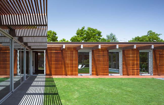 Open-air House by arnau estudi d'arquitectura