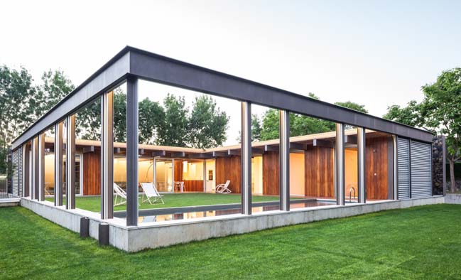 Open-air House by arnau estudi d'arquitectura