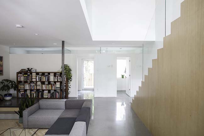 Modern duplex townhouse in Montreal by APPAREIL Architecture