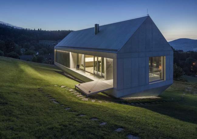 Wonderful concrete house design by KWK Promes