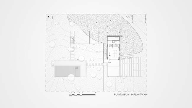 Kuvasz House by Estudio Galera Arquitectura