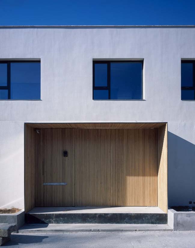 House W by Atelier About Architecture