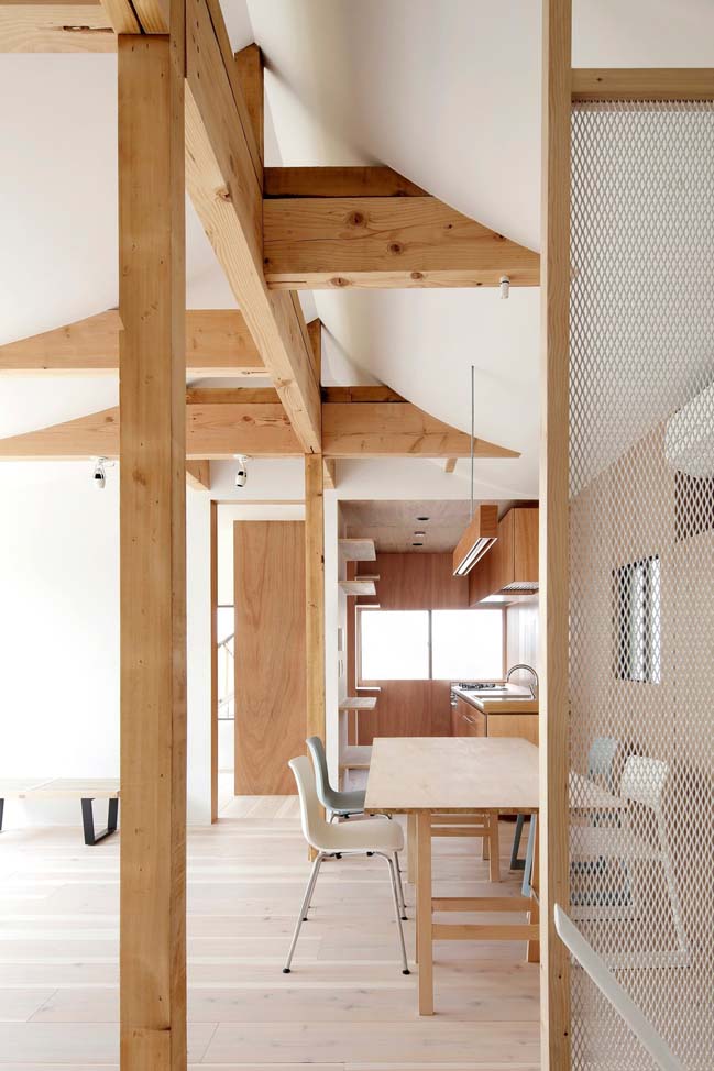 House for Four Generation by Tomomi Kito Architect