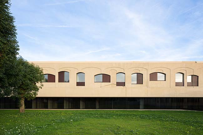 Psychiatric Center by Vaillo+Irigaray Architects