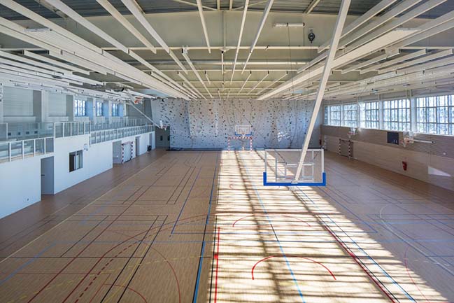 Sports Hall Jean-Louis Trintignant in Uzès by NBJ Architects