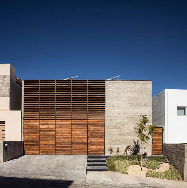 Luxury modern home in Mexico by Garza Iga Arquitectos
