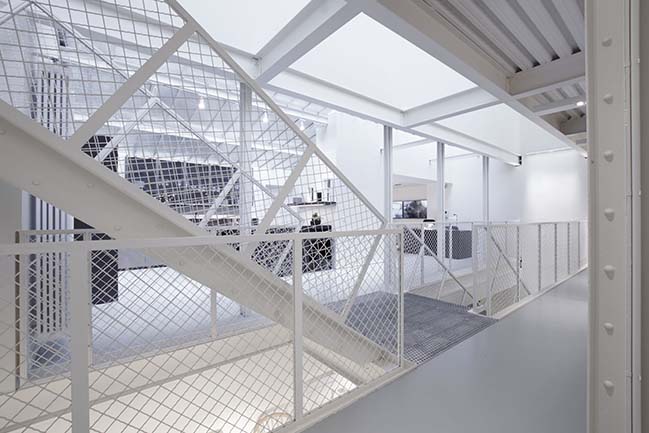 RBC furniture showroom in Paris by Jean Nouvel Design