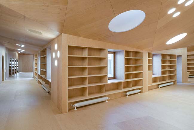 Baiona Public Library by Murado y Elvira Arquitectos