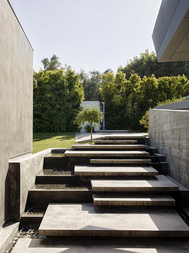 加利福尼亞的未來派住宅，作者：Eric Rosen Architects