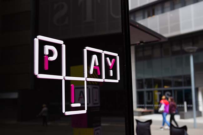 Play Pod in Sydney by Scott Carver anh Hoyne Design