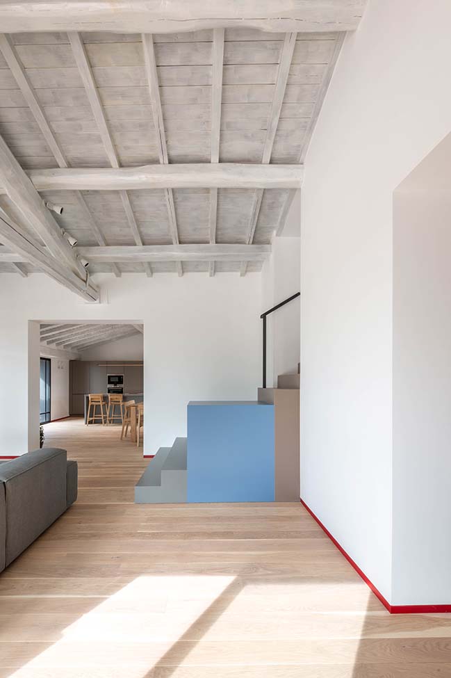 Estate in Etruria: postcard from an interior by NA3 Architetti