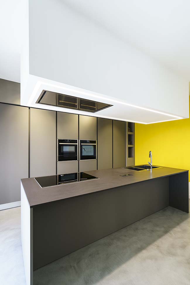 Diagonal Apartment in Rome by Brain Factory