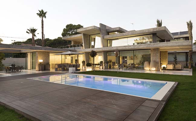 House Miravent by Perretta Arquitectura