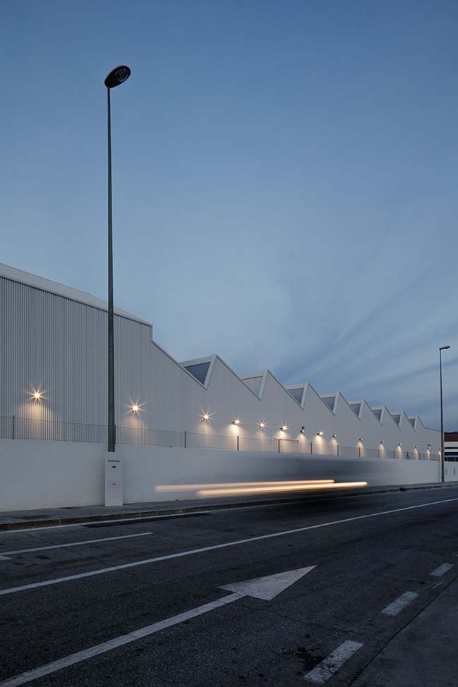 New Victoria Beer Factory in Malaga by GANA Arquitectura