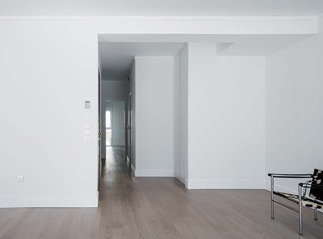 Karneadou Apartment by Lantavos Projects