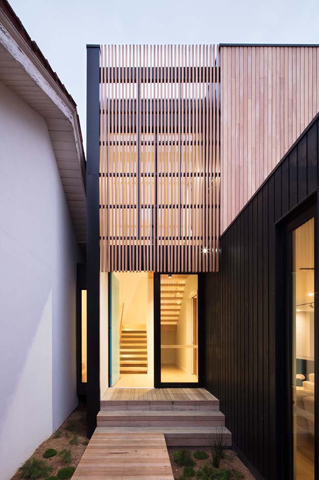Ivanhoe extension by Modscape
