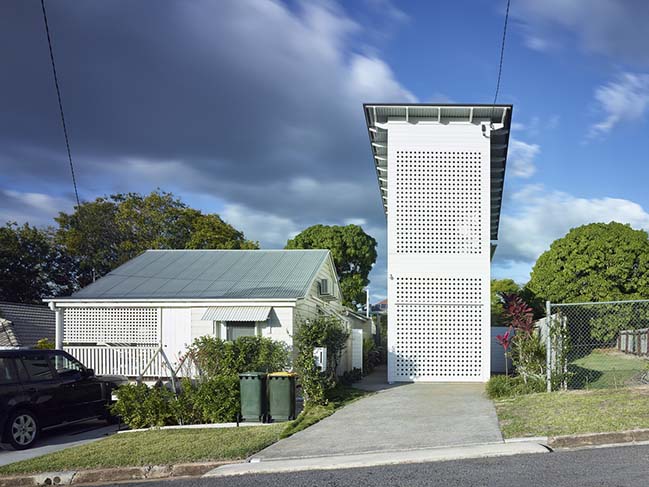 Two Pavilion House in Brisbane by Toussaint and Volz