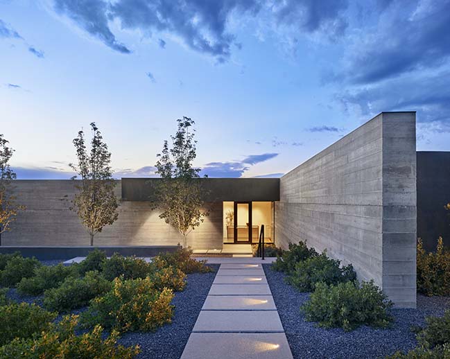 Sundial House in New Mexico by Specht Architects
