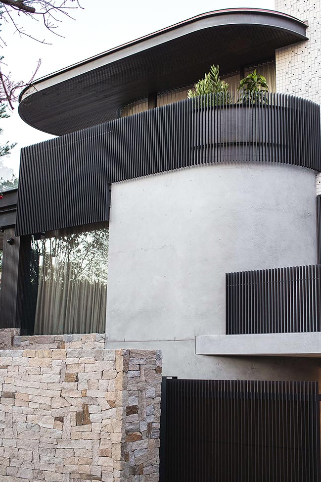 Bellevue Hill House by Geoform Design Architects