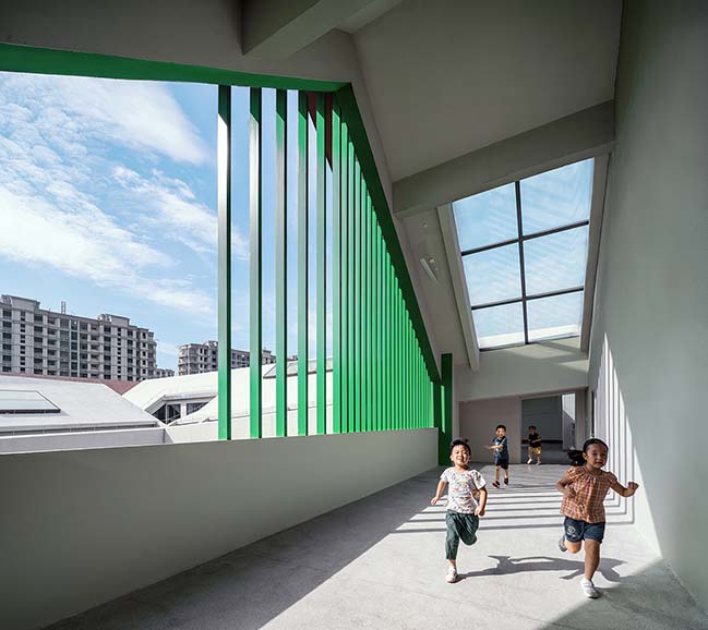 Hangzhou Haishu School of Future Sci-Tech City by LYCS Architecture
