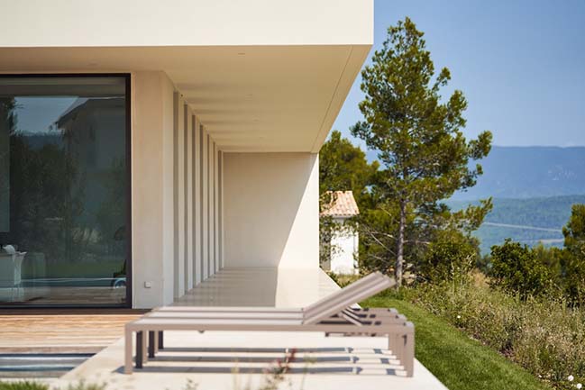 MaisonP Residence by PietriArchitectes