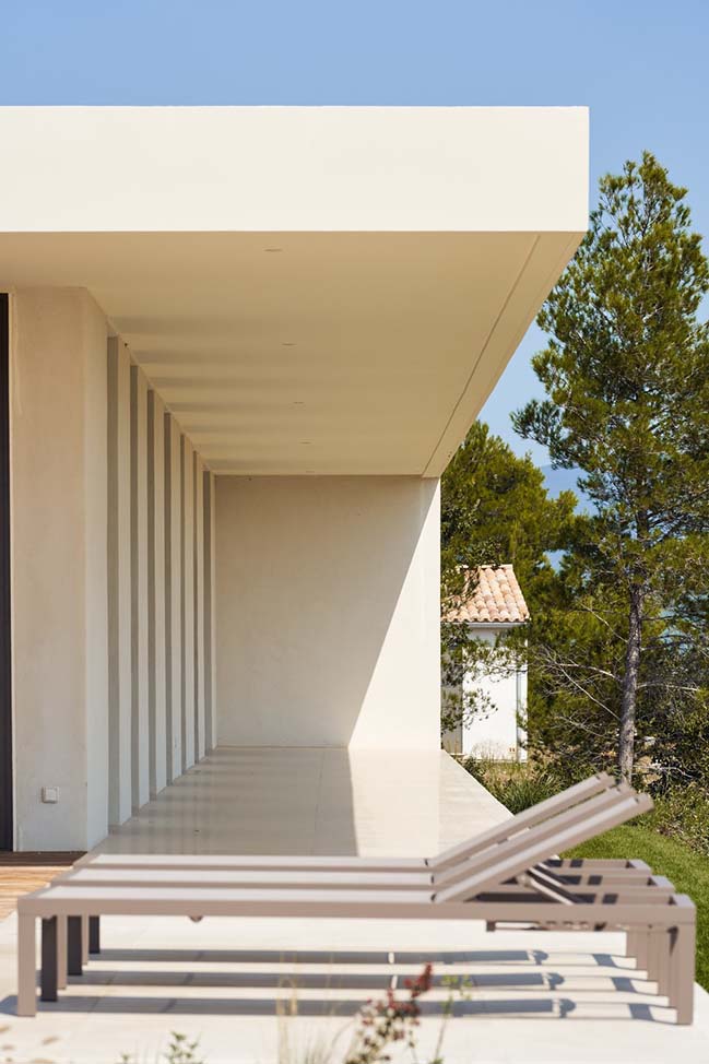 MaisonP Residence by PietriArchitectes