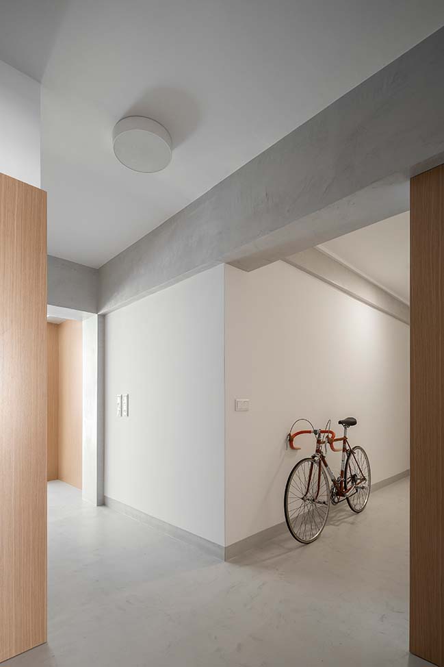 Pontinha Apartment by Paulo Moreira Architectures