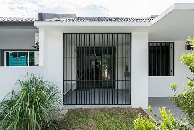 Jose House by Fabian Tan Architect