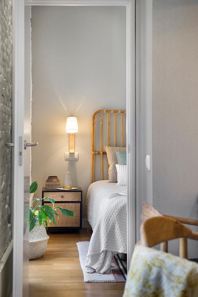 3 small rental apartments in Madrid by Egue y Seta