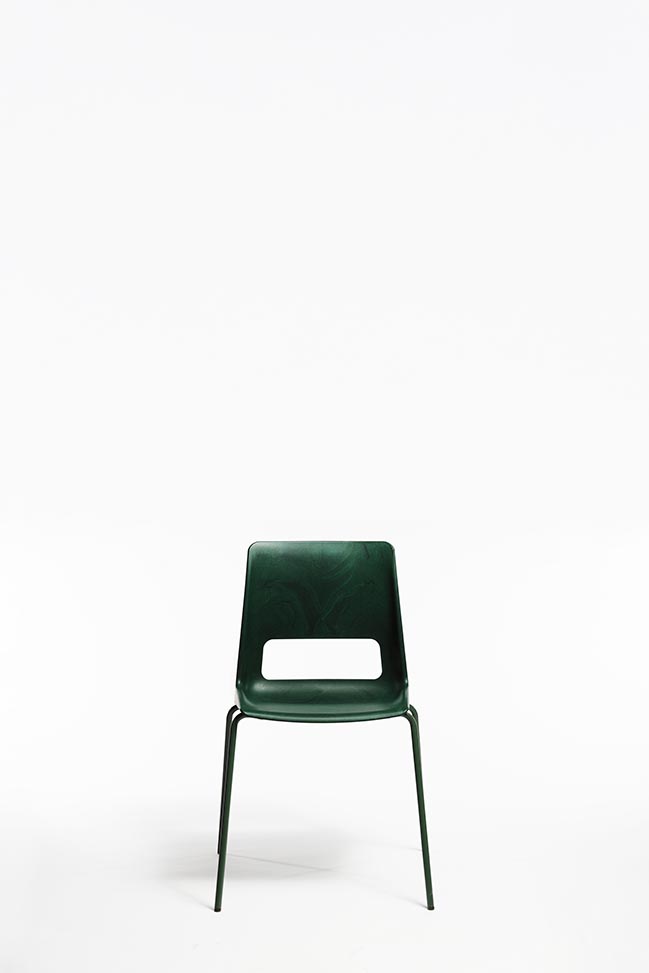 Snøhetta presents S-1500: A chair made from recycled plastic
