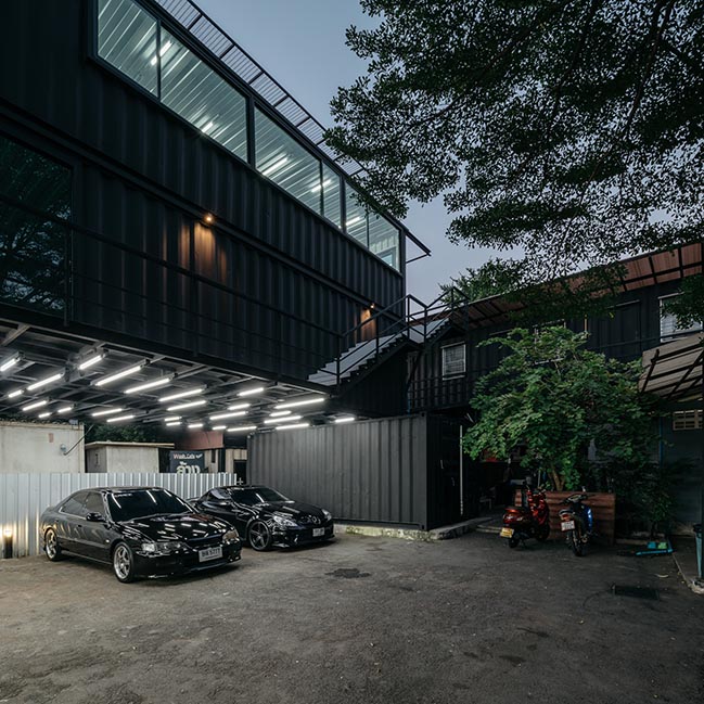 Muangthongthani Carcare by Archimontage Design Fields Sophisticated