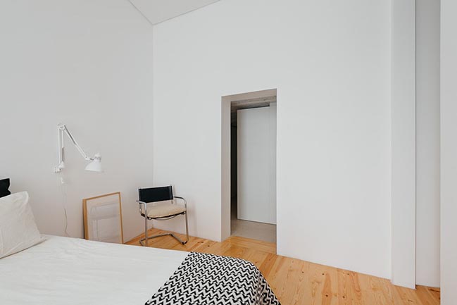 Apartment in Lapa by Filipe Fonseca Costa